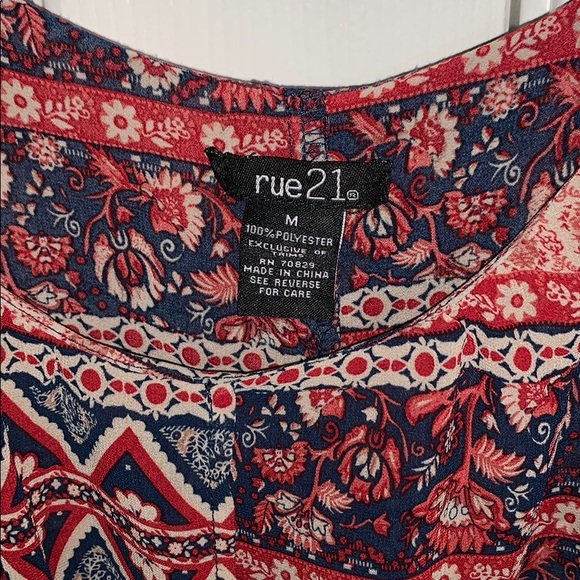 Rue21 Tank Top - Picture 2 of 3